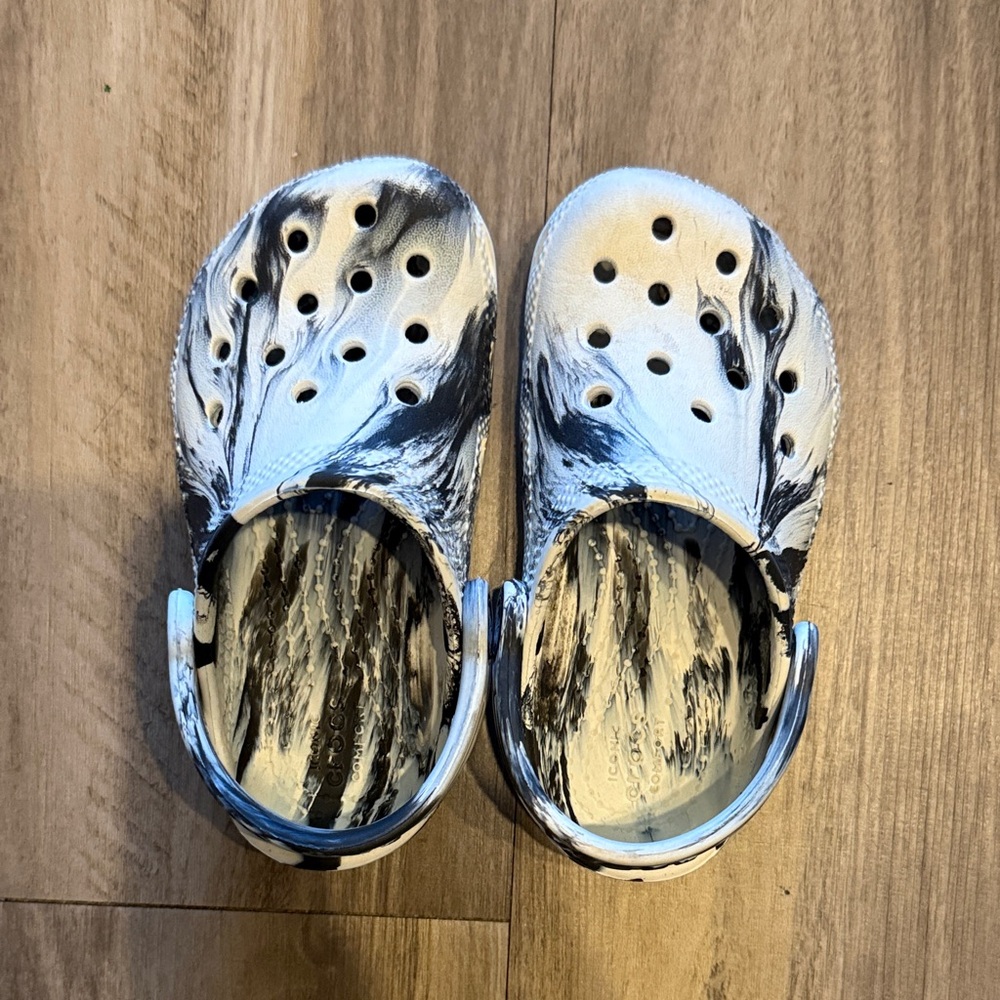 CROCS Kids' Black and White Water Shoes